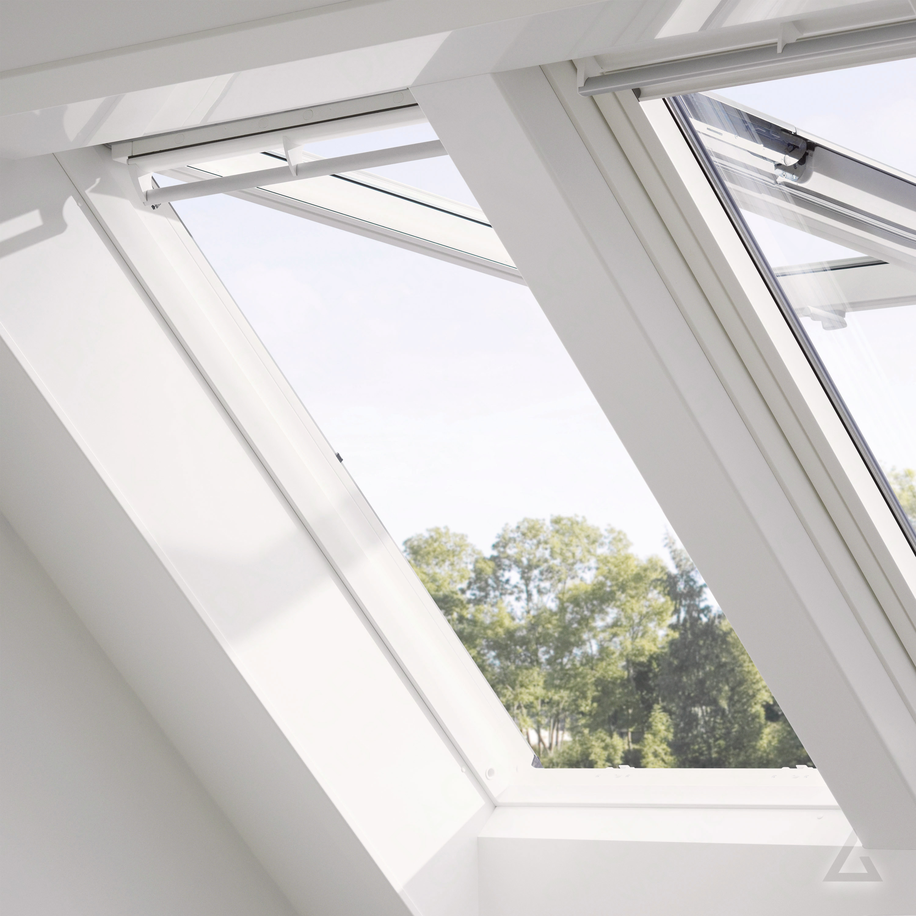 Top Original VELUX Dachfenster aus Kunststoff GGU 0070 Thermo Schwingfenster 