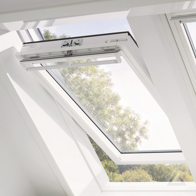 Dachfenster Balio Schwingfenster mit Eindeckrahmen 55x72 cm C2 CK02 auch kompatibel zum Austauch alter Velux Dachfenster 55x78cm 