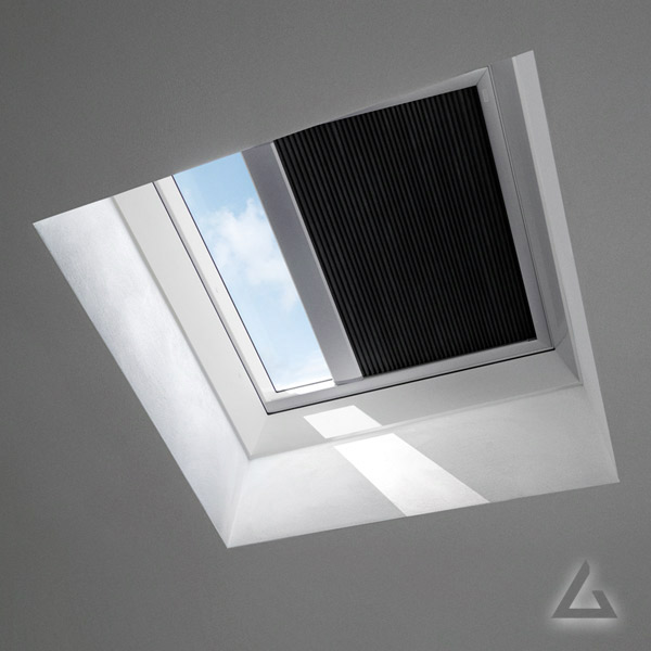 Wabenplissee FSK solar für Flachdach Fenster